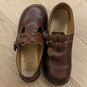 Dr. Martens 90s Mary Janes